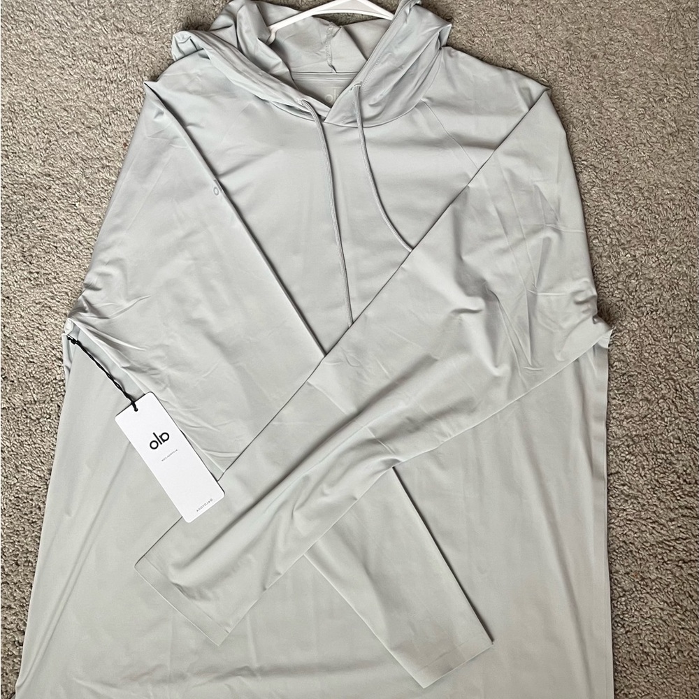 The Idol Hooded Runner